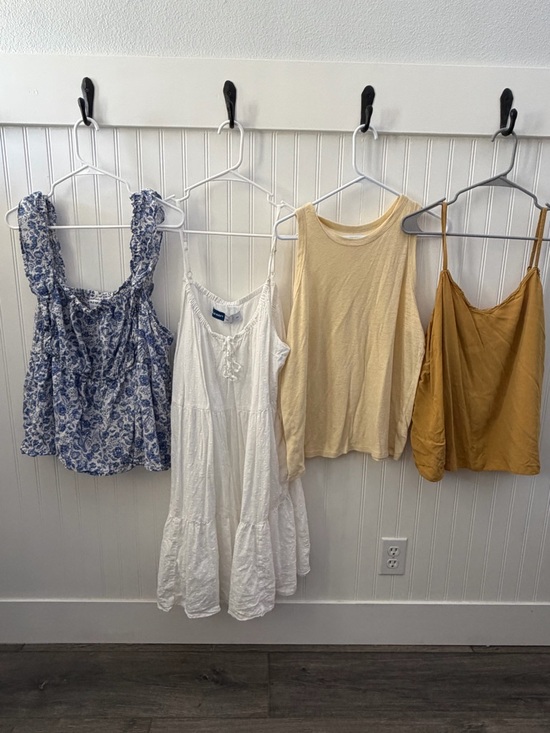 Tops - TEN PIECES - Lot of women’s clothes - XXL